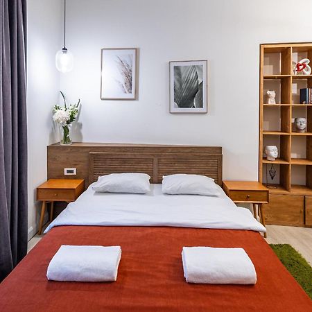 לבוב Apartamenty On Knyazya Romana מראה חיצוני תמונה