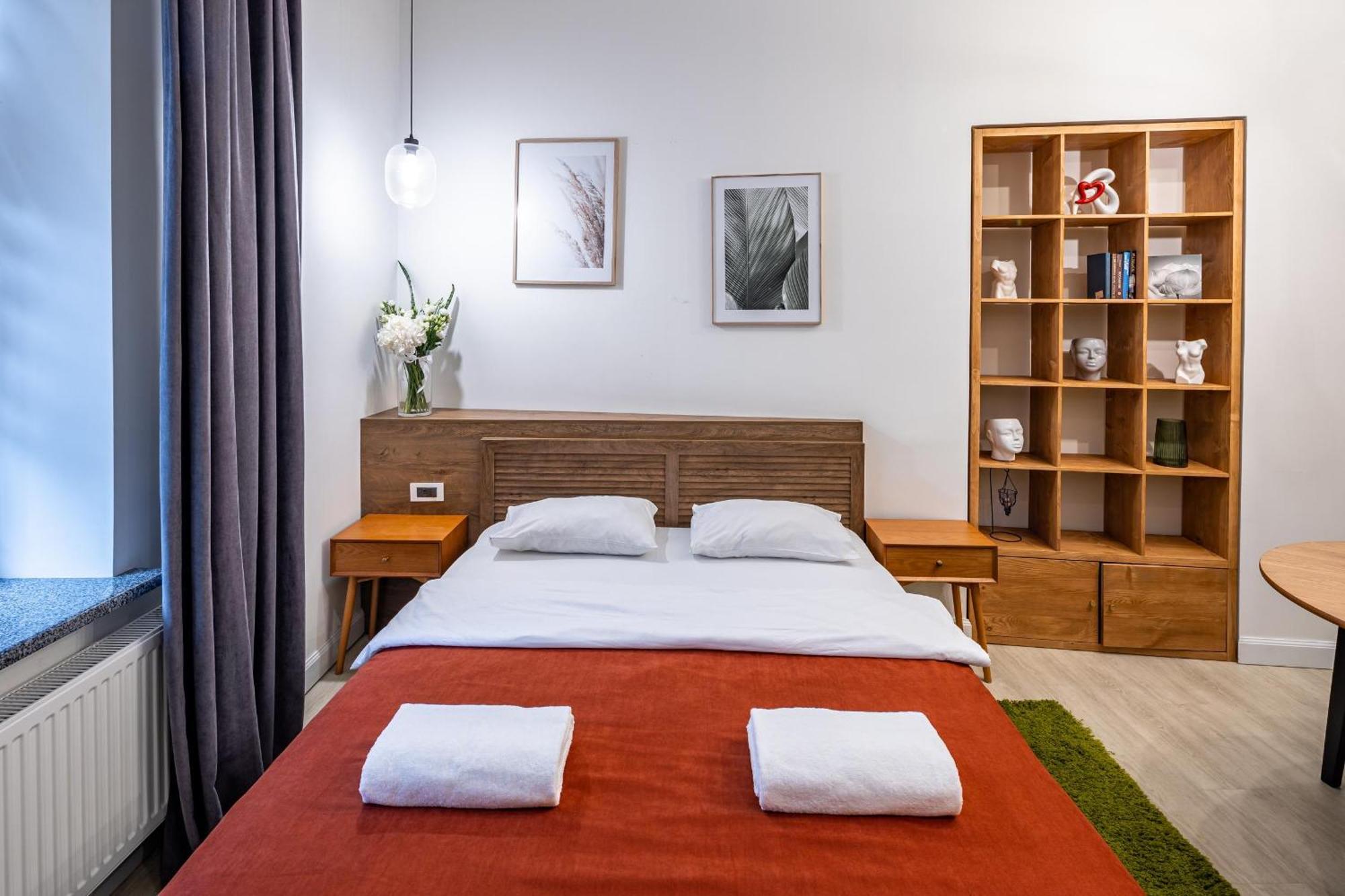 לבוב Apartamenty On Knyazya Romana מראה חיצוני תמונה