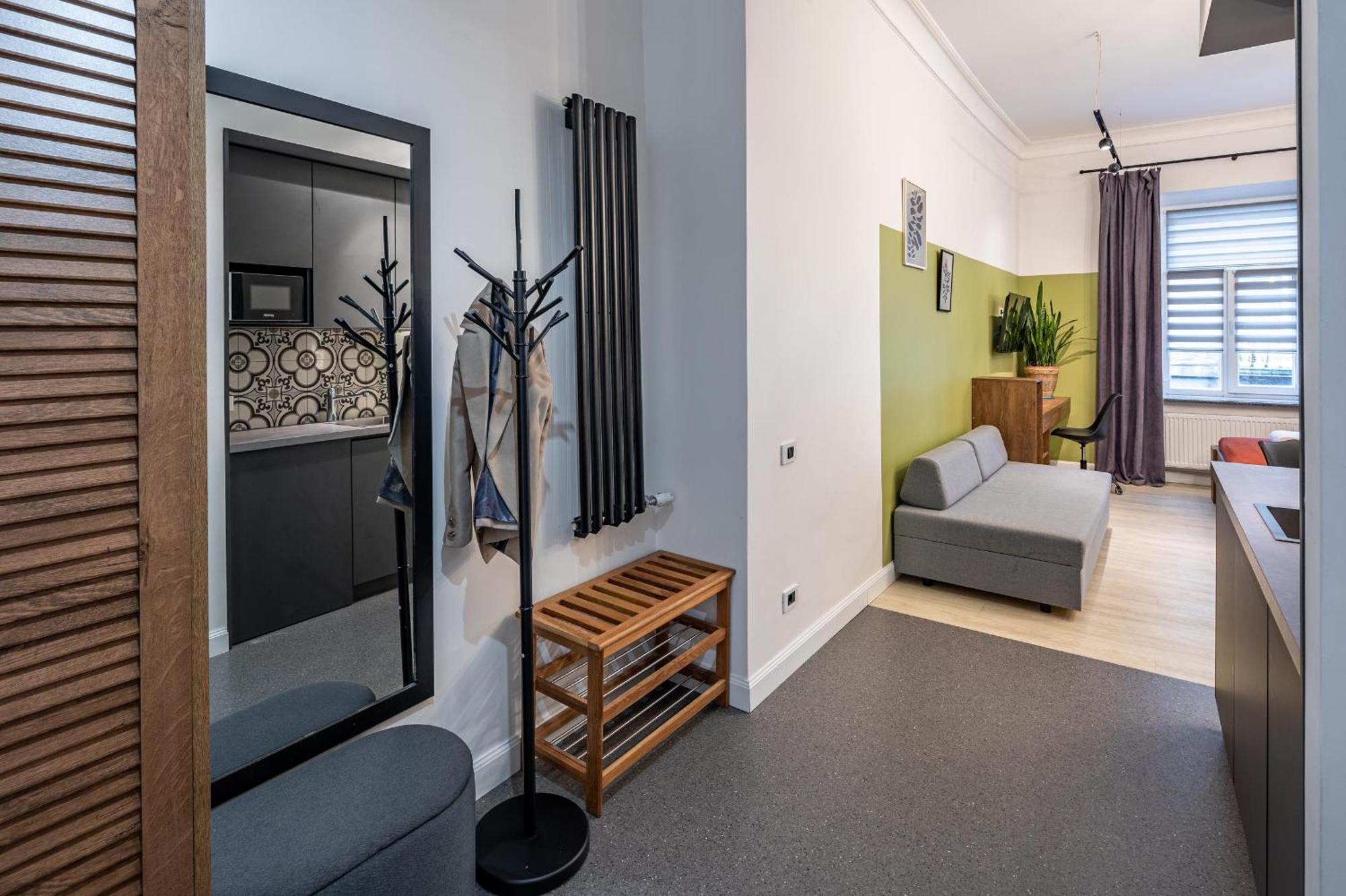 לבוב Apartamenty On Knyazya Romana מראה חיצוני תמונה